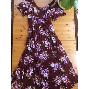 Burgundy floral maxi dress